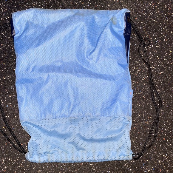 Nike drawstring athletic bag - Picture 5 of 5